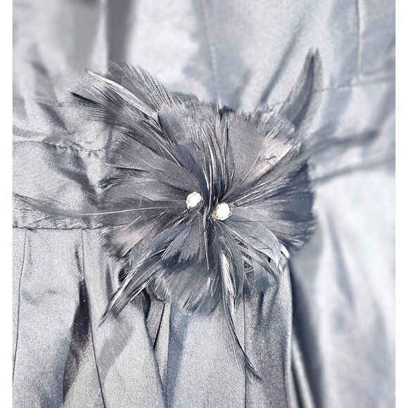 Davids Bridal Women's Black Strapless Taffeta Dress Feather Detail Size 10 369 - Picture 8 of 10